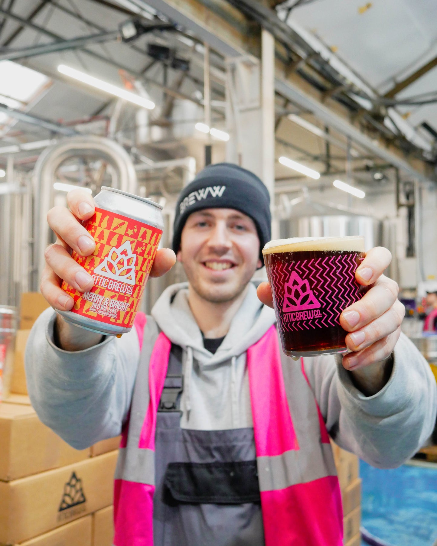 'Deal of the Week' Merry & Bright | Red IPA | 5.4% | 330ml
